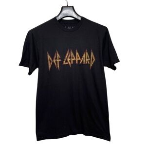 Def Leppard Graphic Band Tee | Size Small | Black